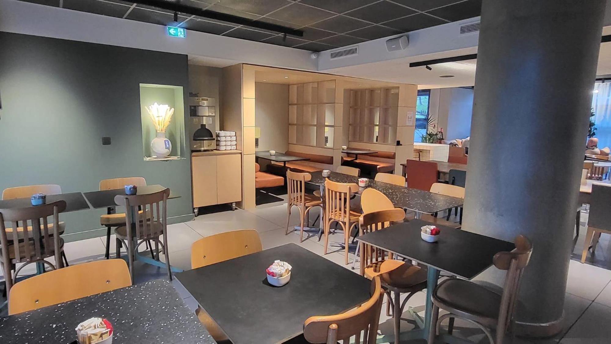 Ibis Budget Paris Porte De La Chapelle - Arena Екстериор снимка